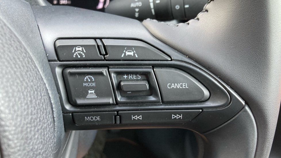 Toyota Aygo X 1.5 Hybrid Design 5dr CVT Hybrid Hatchback - Image 30