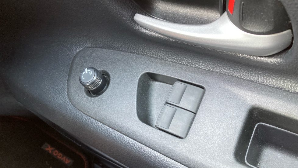 Toyota Aygo X 1.5 Hybrid Design 5dr CVT Hybrid Hatchback - Image 31