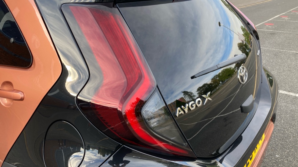 Toyota Aygo X 1.5 Hybrid Design 5dr CVT Hybrid Hatchback - Image 41