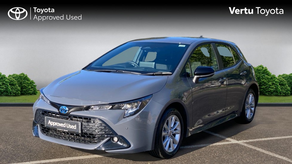 Toyota Corolla 1.8 Hybrid Icon 5dr CVT Hybrid Hatchback - Image 3