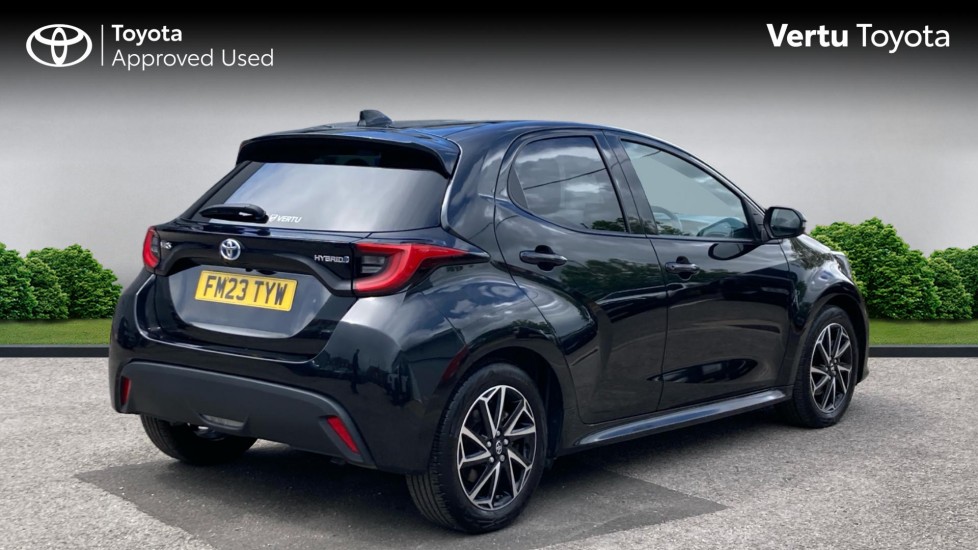Toyota Yaris 1.5 Hybrid Design 5dr CVT Hybrid Hatchback - Image 2