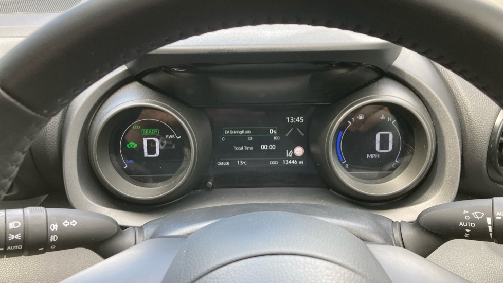 Toyota Yaris 1.5 Hybrid Design 5dr CVT Hybrid Hatchback - Image 11