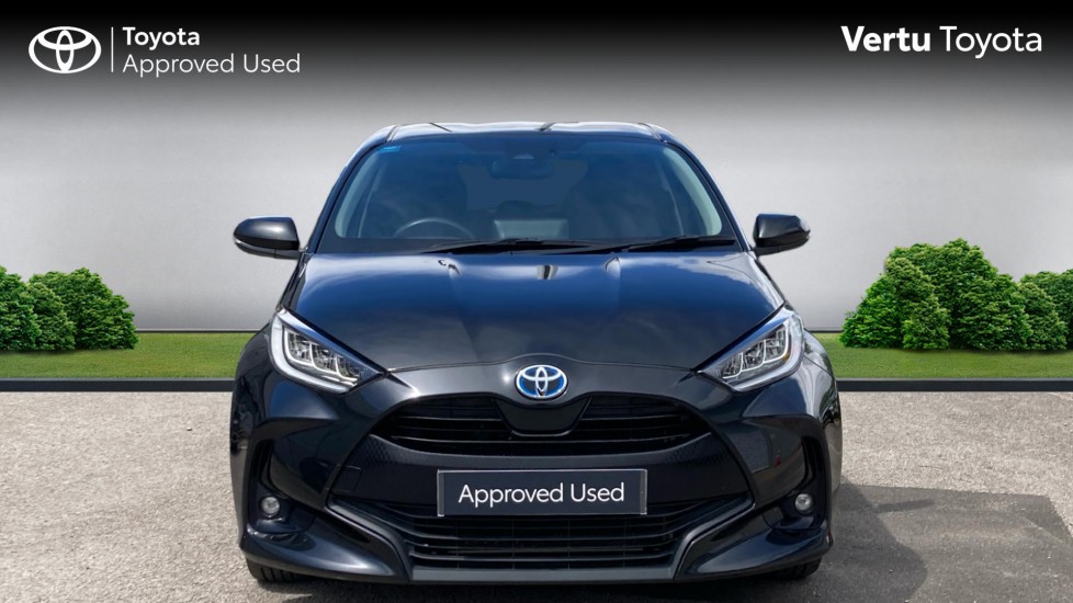 Toyota Yaris 1.5 Hybrid Design 5dr CVT Hybrid Hatchback - Image 22