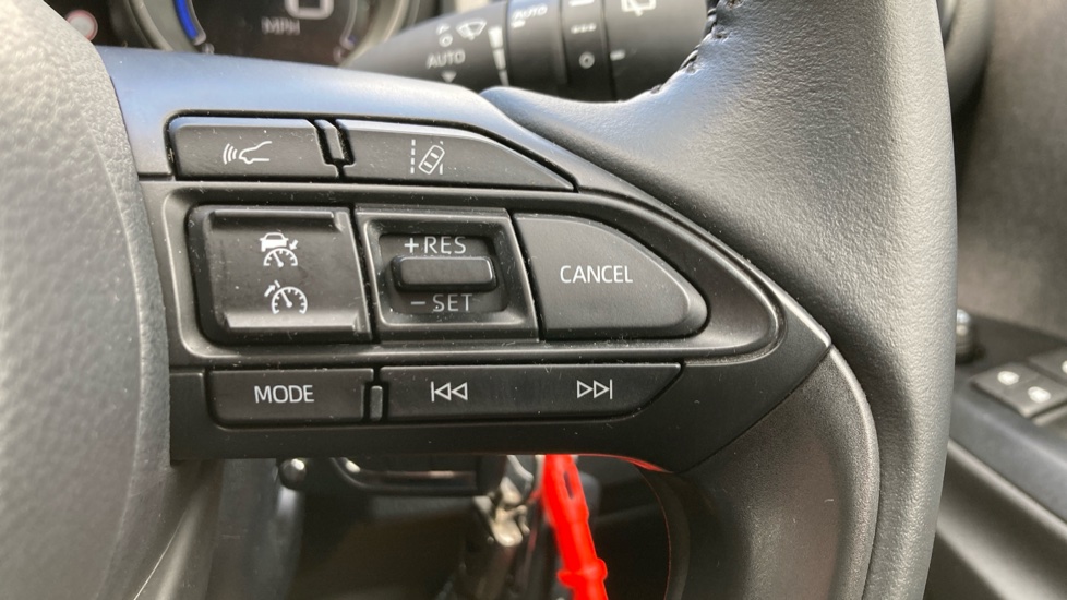 Toyota Yaris 1.5 Hybrid Design 5dr CVT Hybrid Hatchback - Image 31