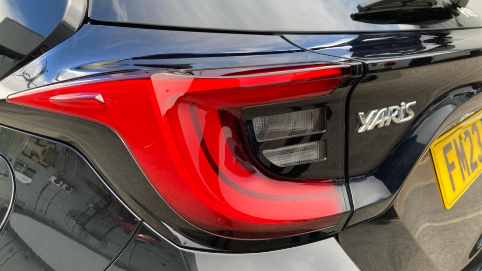 Toyota Yaris 1.5 Hybrid Design 5dr CVT Hybrid Hatchback - Image 42