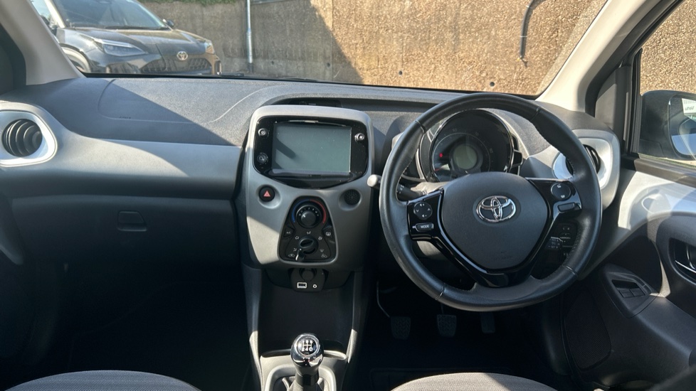 Toyota Aygo 1.0 VVT-i X-Play 5dr Petrol Hatchback - Image 6