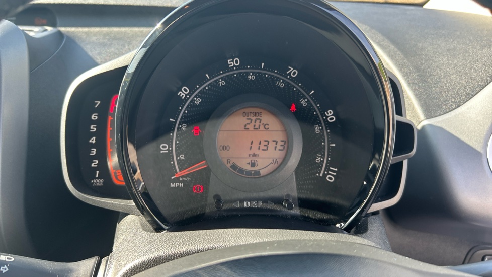 Toyota Aygo 1.0 VVT-i X-Play 5dr Petrol Hatchback - Image 11