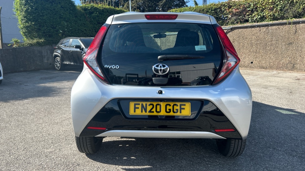 Toyota Aygo 1.0 VVT-i X-Play 5dr Petrol Hatchback - Image 26