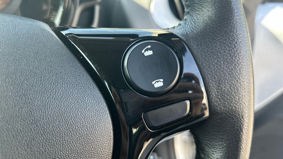 Toyota Aygo 1.0 VVT-i X-Play 5dr Petrol Hatchback - Image 35