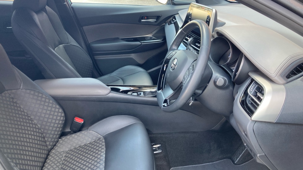 Toyota C-HR 1.8 Hybrid Excel 5dr CVT Hybrid Hatchback - Image 12