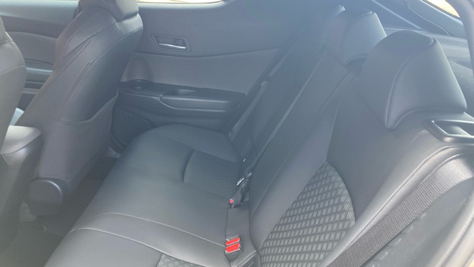 Toyota C-HR 1.8 Hybrid Excel 5dr CVT Hybrid Hatchback - Image 15