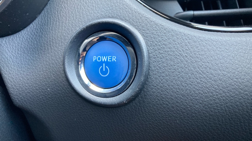Toyota C-HR 1.8 Hybrid Excel 5dr CVT Hybrid Hatchback - Image 16