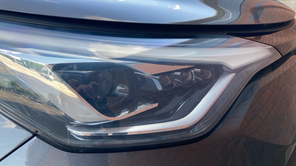 Toyota C-HR 1.8 Hybrid Excel 5dr CVT Hybrid Hatchback - Image 20