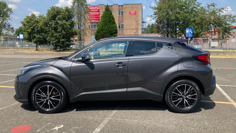 Toyota C-HR 1.8 Hybrid Excel 5dr CVT Hybrid Hatchback - Image 24