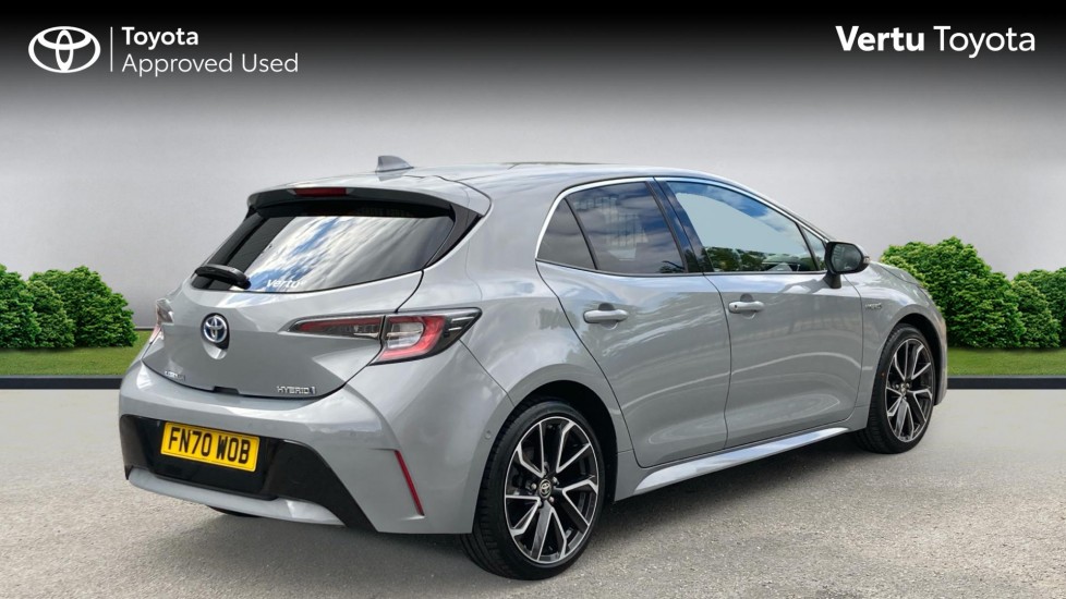 Toyota Corolla 1.8 VVT-i Hybrid Excel 5dr CVT Hybrid Hatchback - Image 2