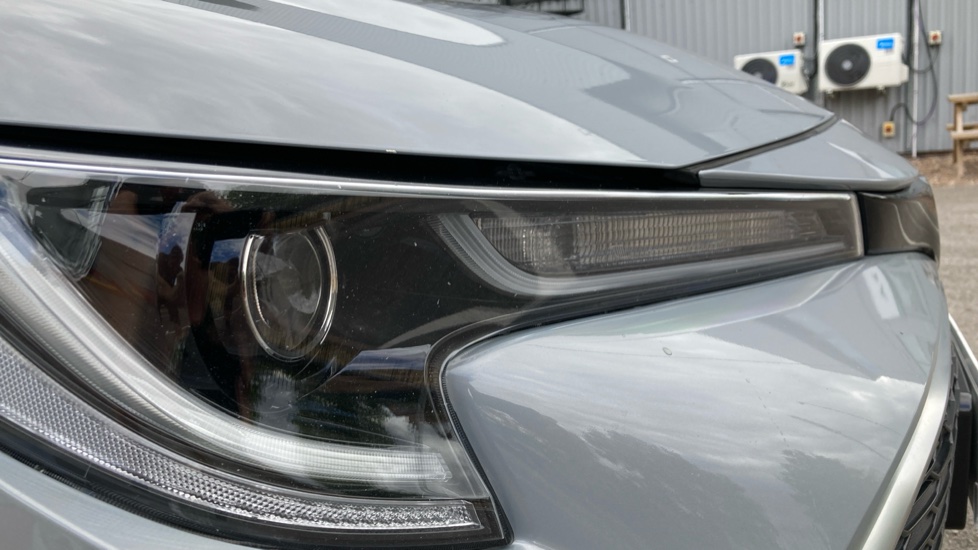 Toyota Corolla 1.8 VVT-i Hybrid Excel 5dr CVT Hybrid Hatchback - Image 20