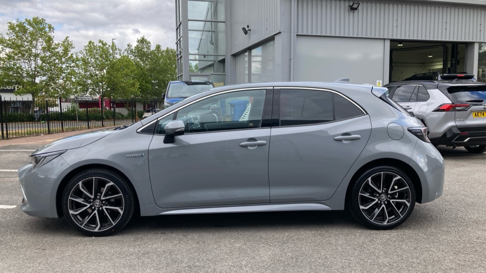 Toyota Corolla 1.8 VVT-i Hybrid Excel 5dr CVT Hybrid Hatchback - Image 24