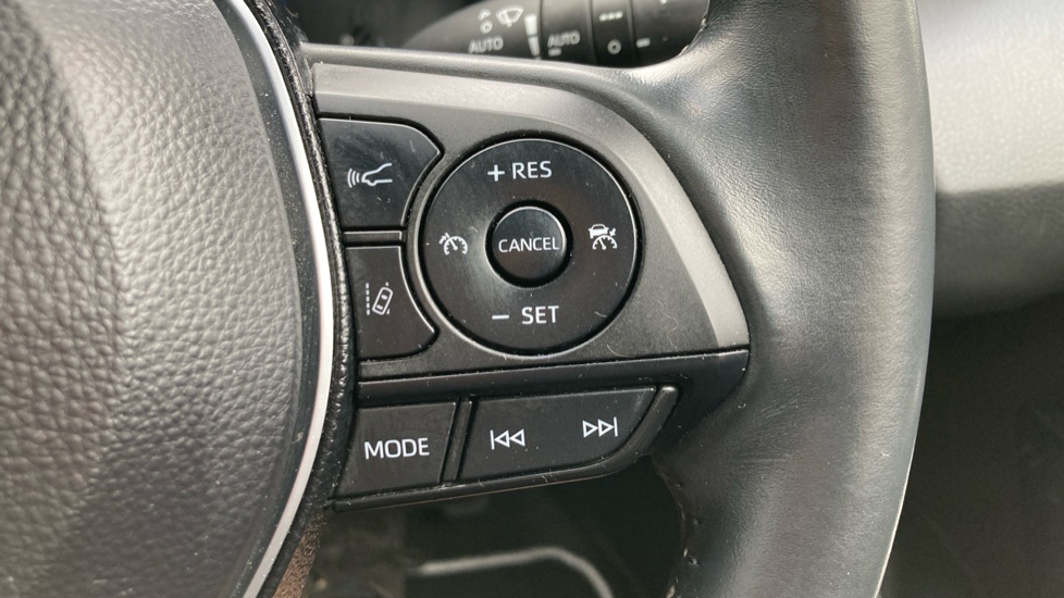 Toyota Corolla 1.8 VVT-i Hybrid Excel 5dr CVT Hybrid Hatchback - Image 29