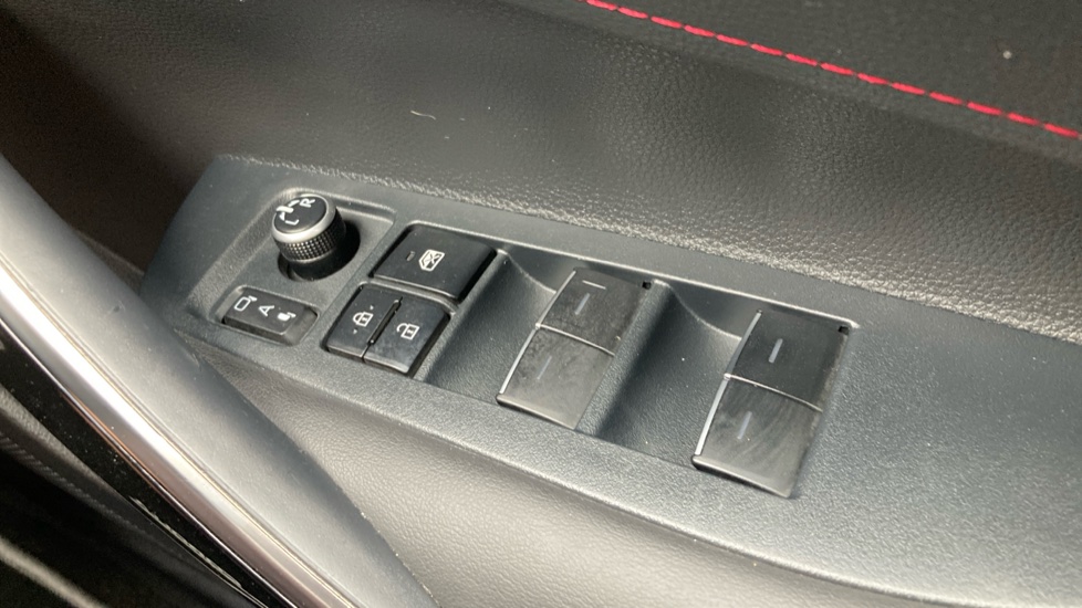 Toyota Corolla 1.8 VVT-i Hybrid Excel 5dr CVT Hybrid Hatchback - Image 30