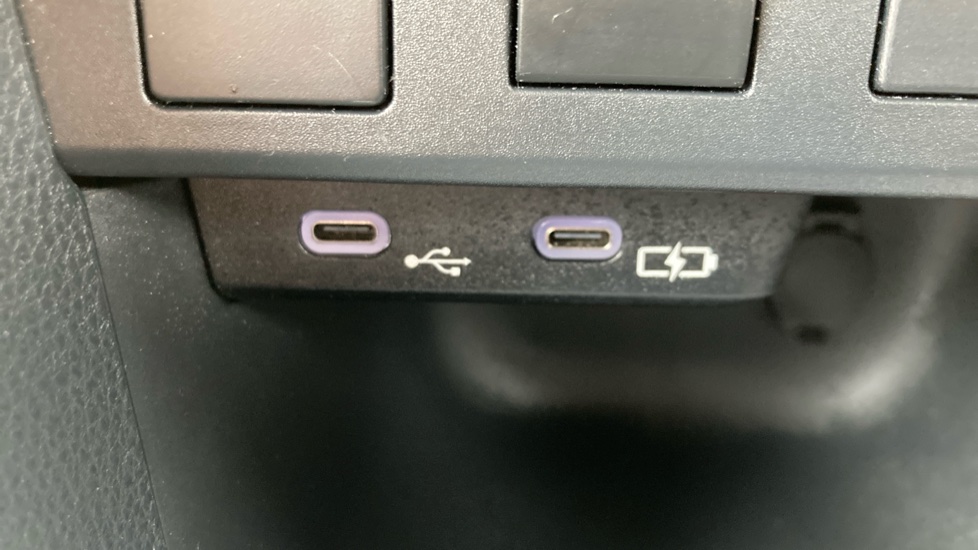 Toyota Yaris Cross 1.5 Hybrid Icon 5dr CVT Hybrid Estate - Image 34