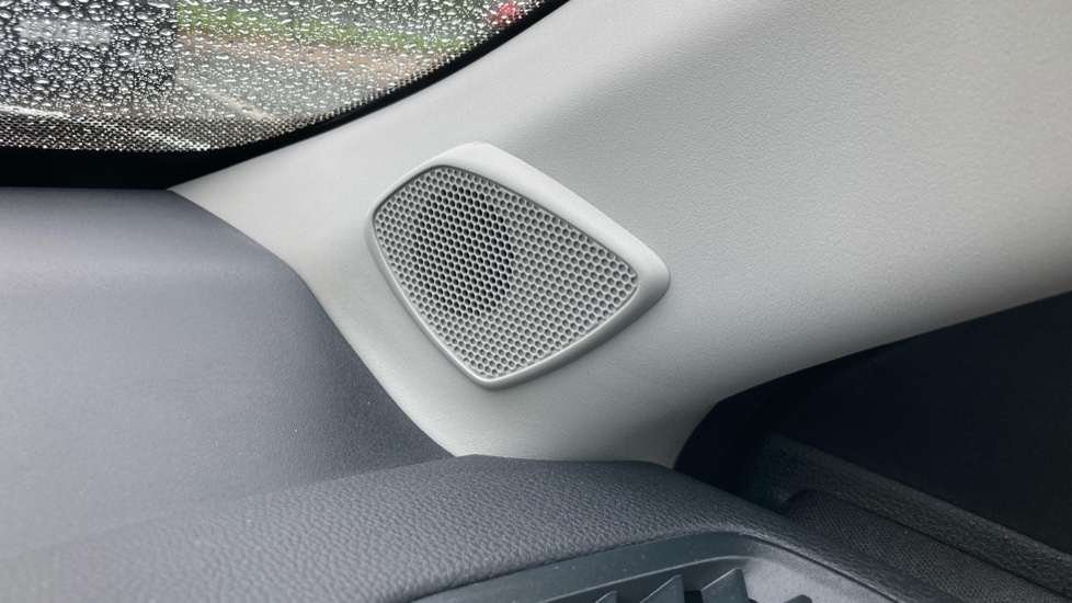 Toyota Yaris Cross 1.5 Hybrid Icon 5dr CVT Hybrid Estate - Image 36