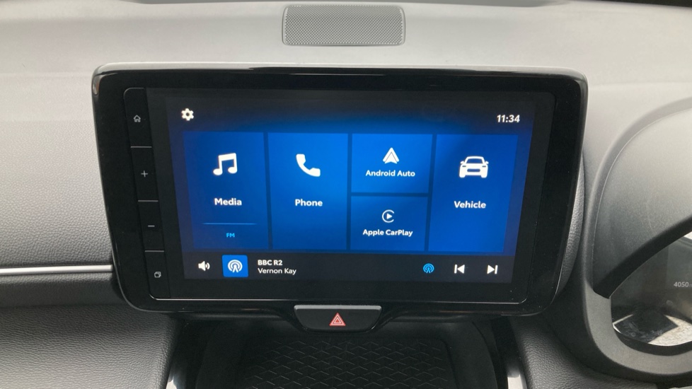 Toyota Yaris Cross 1.5 Hybrid Icon 5dr CVT Hybrid Estate - Image 45