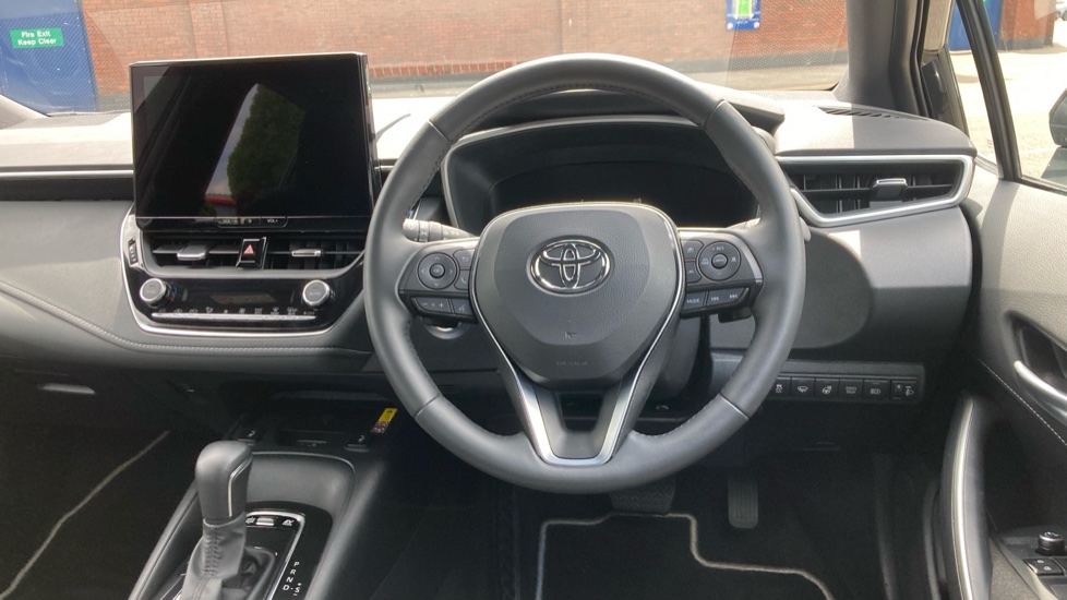 Toyota Corolla 2.0 Hybrid 178 Icon 5dr CVT Hybrid Hatchback - Image 6