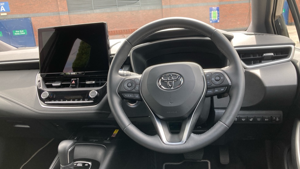 Toyota Corolla 2.0 Hybrid 178 Icon 5dr CVT Hybrid Hatchback - Image 7