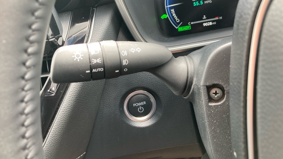 Toyota Corolla 2.0 Hybrid 178 Icon 5dr CVT Hybrid Hatchback - Image 34