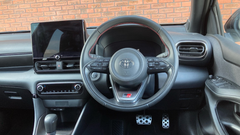 Toyota Yaris 1.5 Hybrid 130 GR Sport 5dr CVT Hybrid Hatchback - Image 7