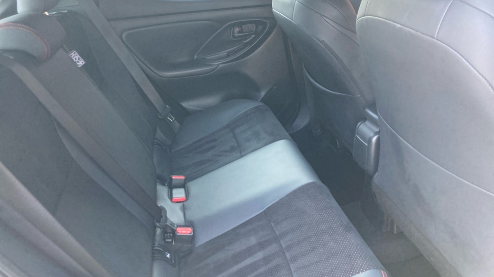 Toyota Yaris 1.5 Hybrid 130 GR Sport 5dr CVT Hybrid Hatchback - Image 8