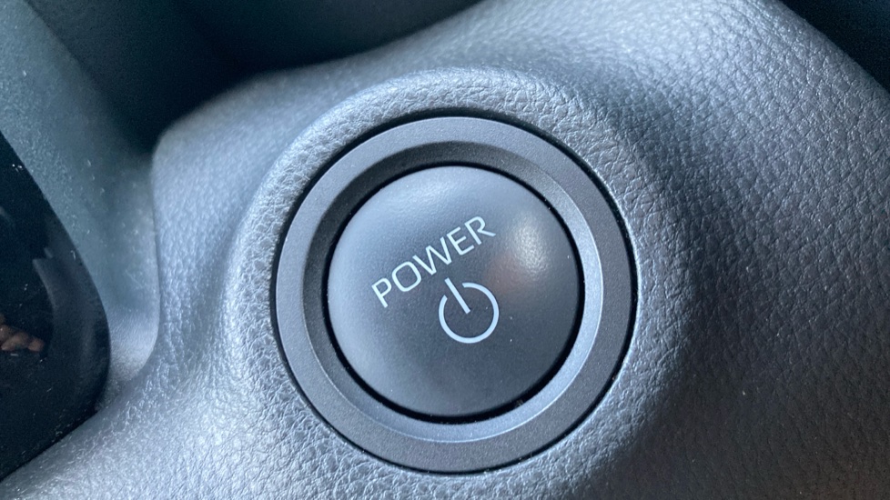 Toyota Yaris 1.5 Hybrid 130 GR Sport 5dr CVT Hybrid Hatchback - Image 16