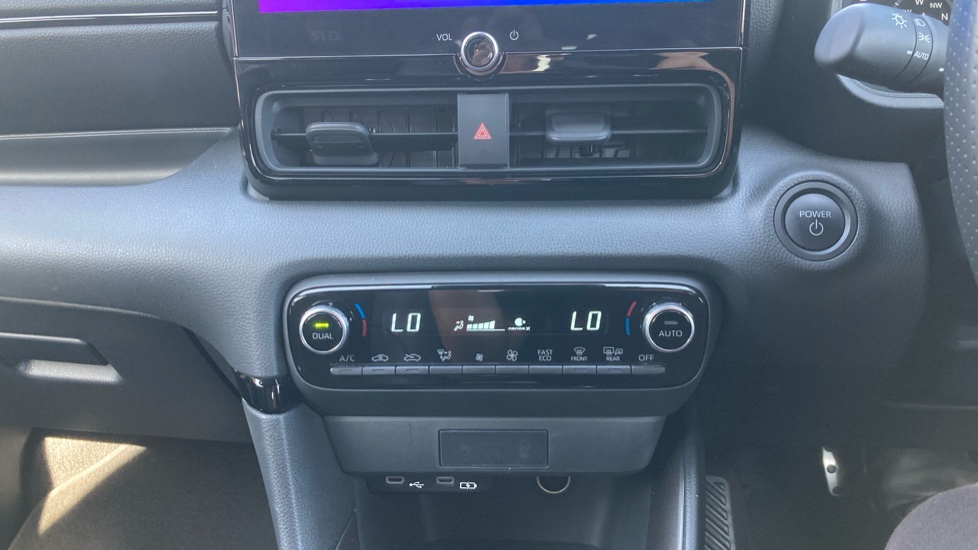 Toyota Yaris 1.5 Hybrid 130 GR Sport 5dr CVT Hybrid Hatchback - Image 34