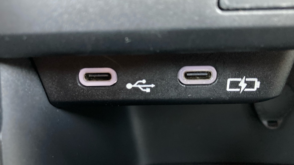 Toyota Yaris 1.5 Hybrid 130 GR Sport 5dr CVT Hybrid Hatchback - Image 35