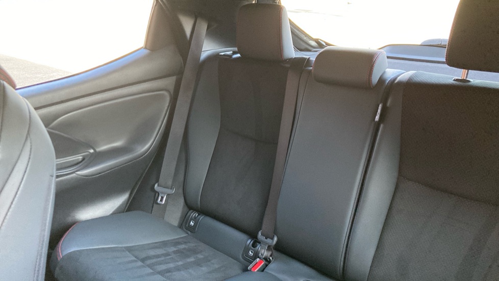 Toyota Yaris 1.5 Hybrid 130 GR Sport 5dr CVT Hybrid Hatchback - Image 41