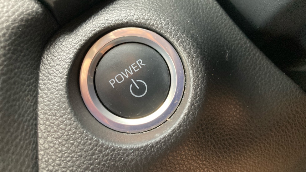 Toyota RAV4 2.5 PHEV Design 5dr CVT Estate - Image 16