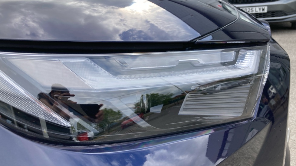 Toyota RAV4 2.5 PHEV Design 5dr CVT Estate - Image 20