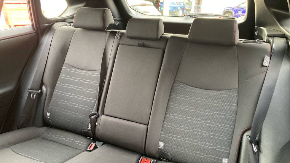Toyota RAV4 2.5 PHEV Design 5dr CVT Estate - Image 42