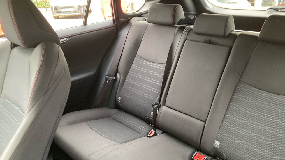 Toyota RAV4 2.5 PHEV Design 5dr CVT Estate - Image 43