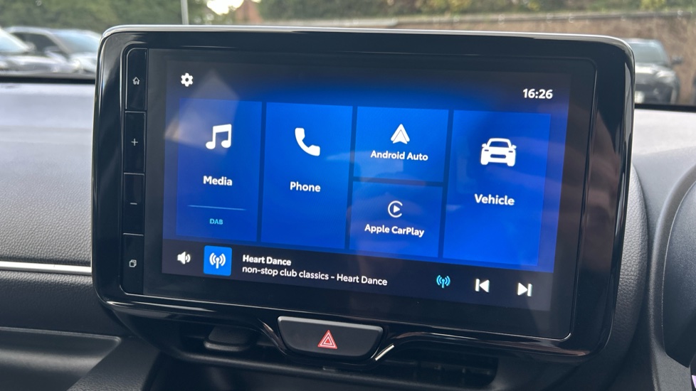Toyota Yaris 1.5 Hybrid Design 5dr CVT Hybrid Hatchback - Image 9