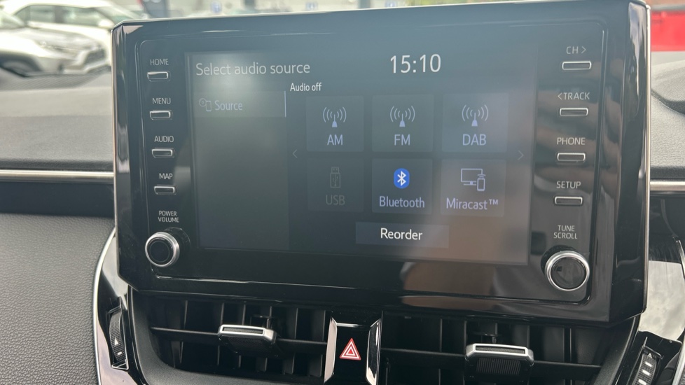 Toyota Corolla 1.8 VVT-i Hybrid Icon 5dr CVT Hybrid Estate - Image 37