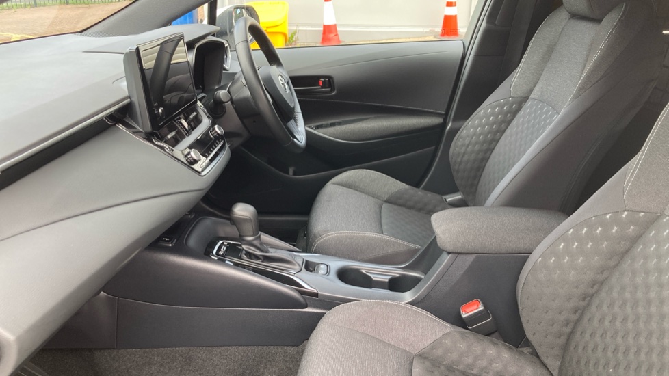 Toyota Corolla Petrol 1.8 VVT-i Hybrid Commercial Auto - Image 5