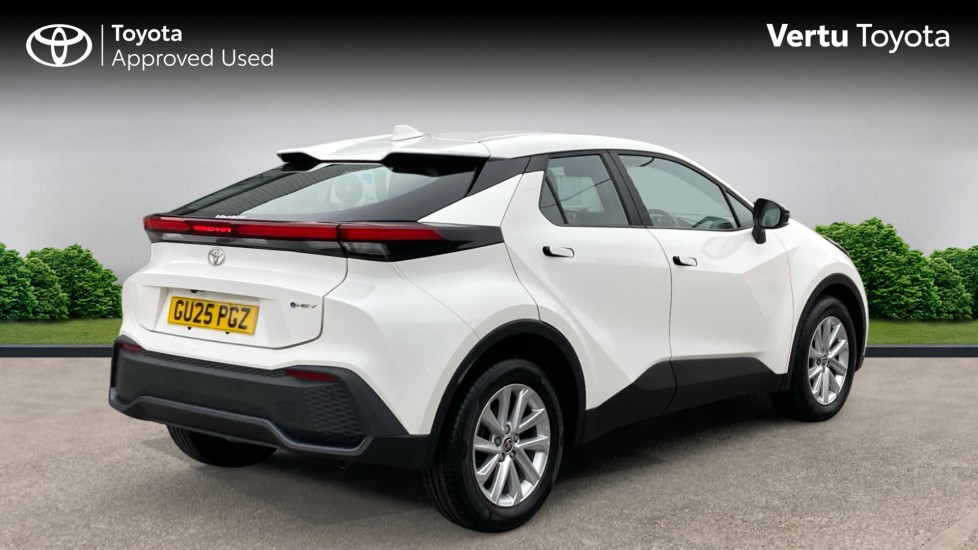 Toyota C-HR 1.8 Hybrid Icon 5dr CVT Hybrid Hatchback - Image 2