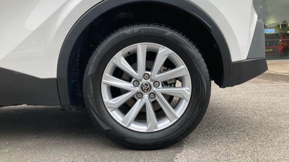 Toyota C-HR 1.8 Hybrid Icon 5dr CVT Hybrid Hatchback - Image 25