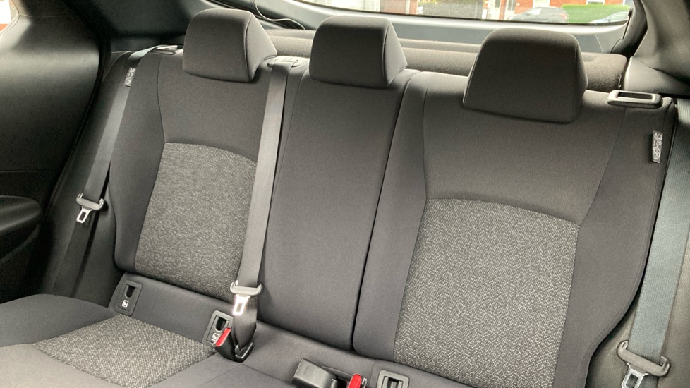 Toyota C-HR 1.8 Hybrid Icon 5dr CVT Hybrid Hatchback - Image 39