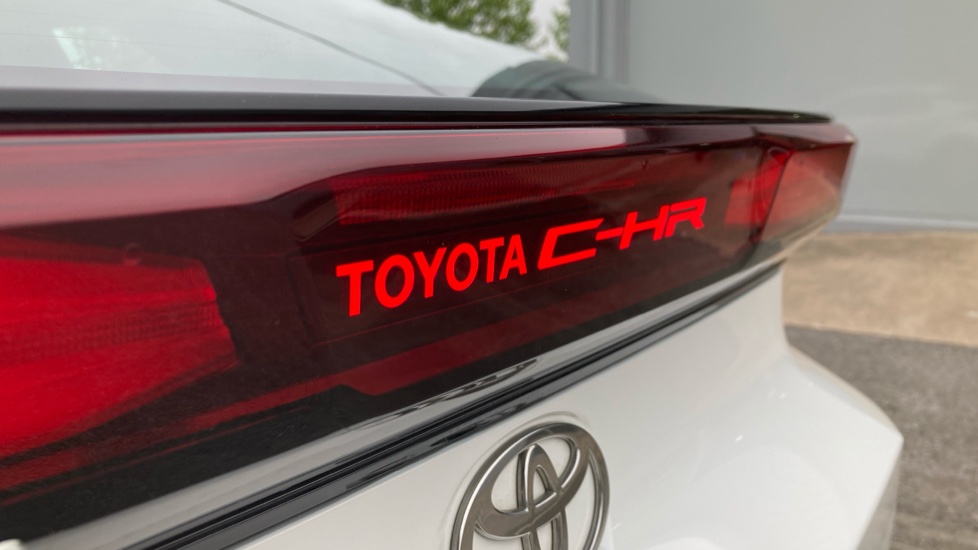 Toyota C-HR 1.8 Hybrid Icon 5dr CVT Hybrid Hatchback - Image 42