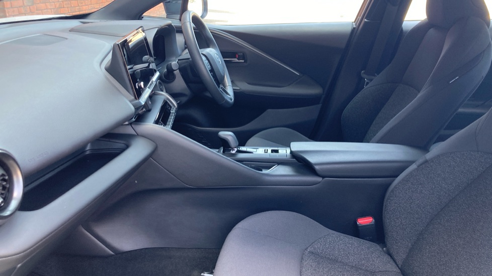Toyota C-HR 1.8 Hybrid Icon 5dr CVT Hybrid Hatchback - Image 5
