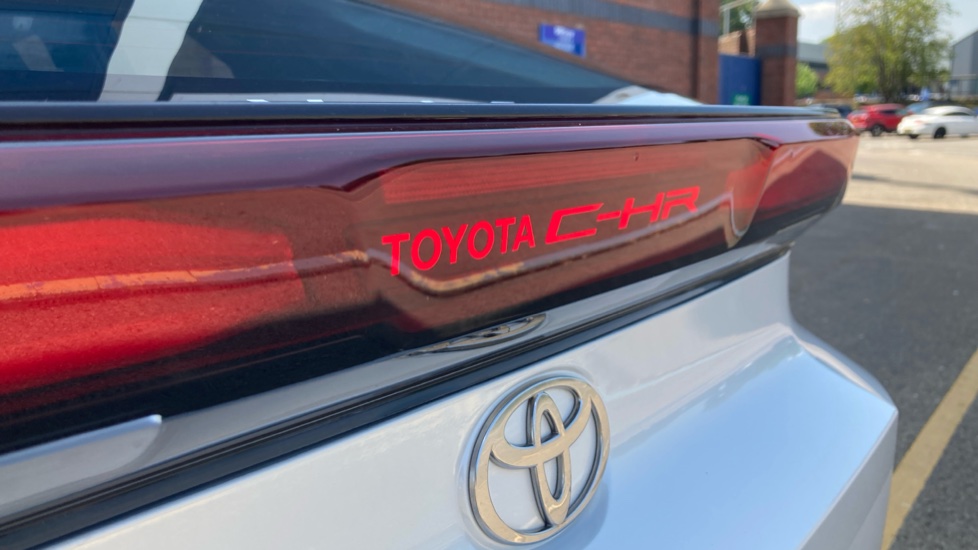 Toyota C-HR 1.8 Hybrid Icon 5dr CVT Hybrid Hatchback - Image 43