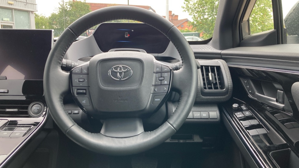 Toyota bZ4X 160kW Vision 71.4kWh 5dr Auto AWD Electric Hatchback - Image 10