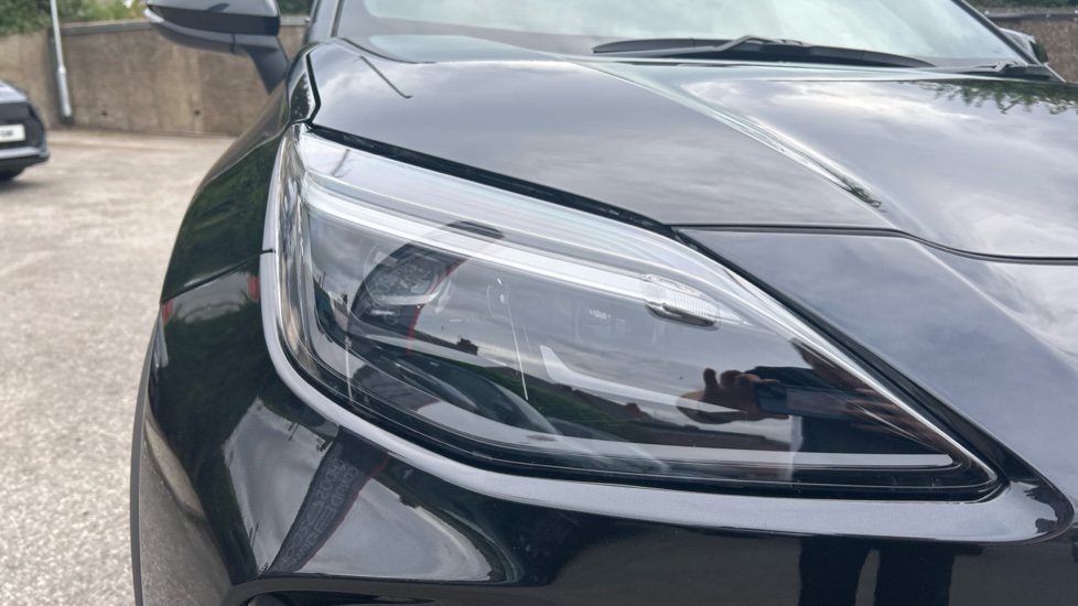 Toyota Yaris Cross 1.5 Hybrid Design 5dr CVT Hybrid Estate - Image 20
